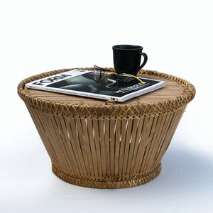 Pako - litet handgjort bord / korg i bambu & rotting, med förvaring